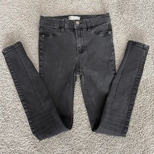Free People High Waisted‎ Black Skinny Jeans Size W 26 Distressed Wash